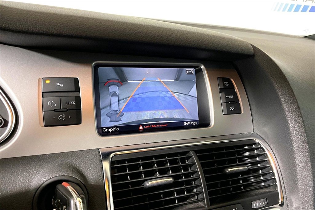 Used 2014 Audi Q7 3.0T S line Prestige w/ S Line Package image 17