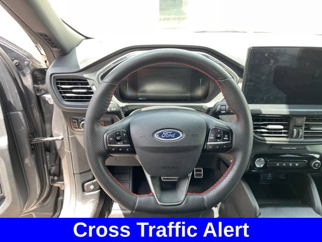 Used 2023 Ford Escape ST-Line w/ Tech Pack #1 AWD/4WD image 13
