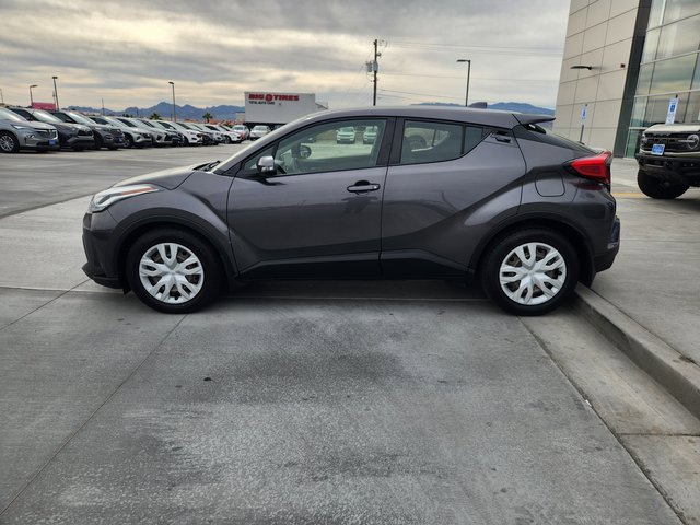 Used 2021 Toyota C-HR XLE image 9