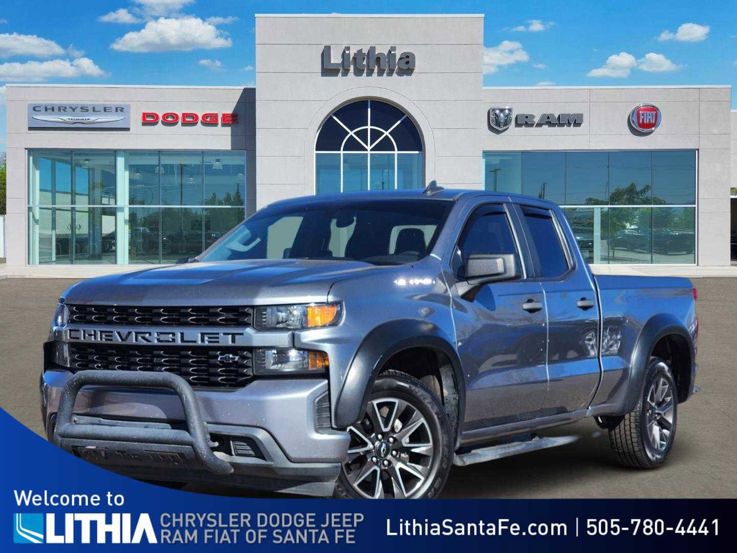 Used 2020 Chevrolet Silverado 1500 Custom w/ Custom Value Package image 1