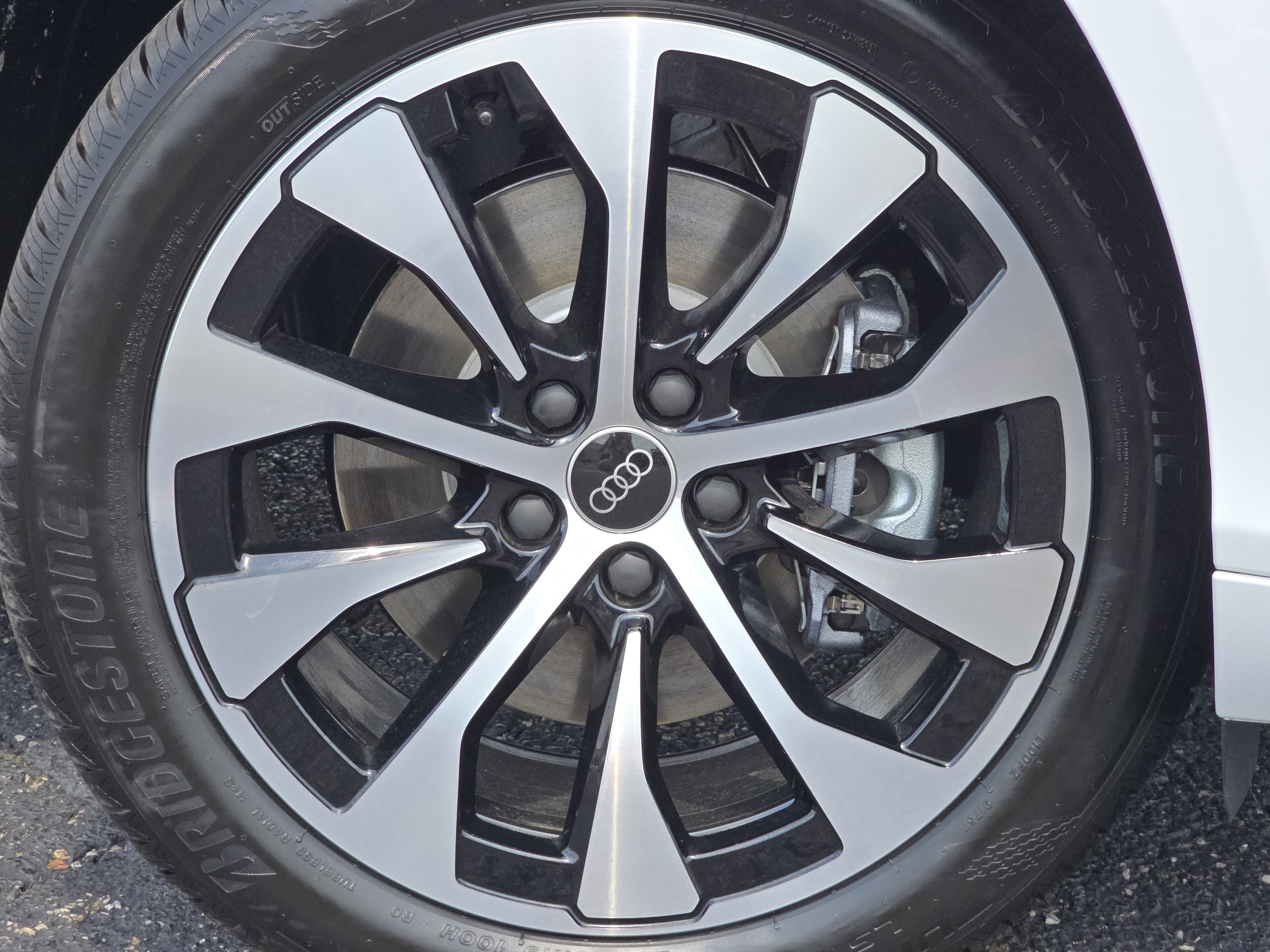 New 2026 Audi Q3 quattro 2.0T AWD/4WD image 16