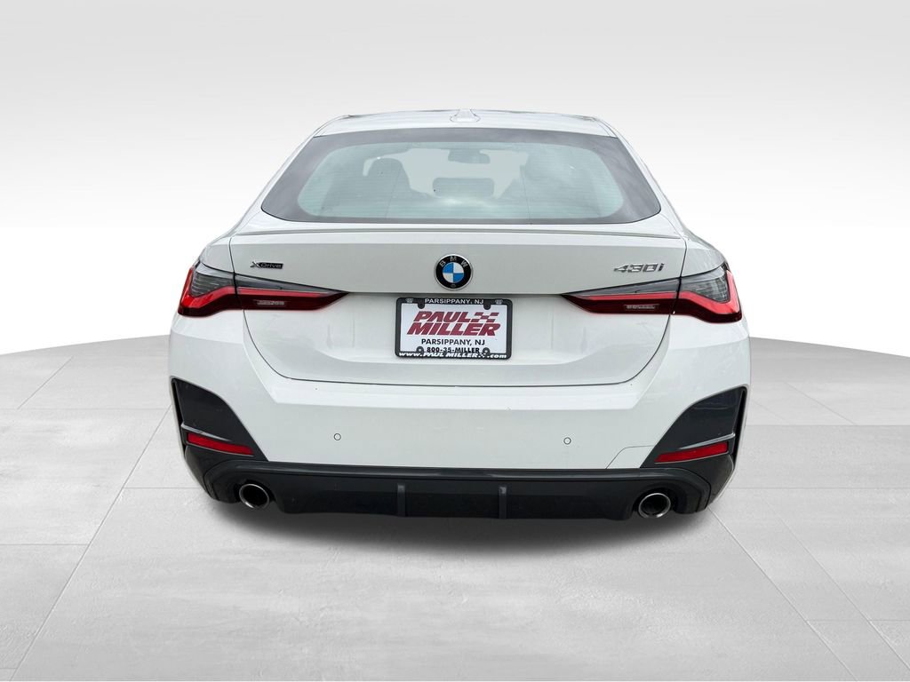 Used 2023 BMW 430i Gran Coupe xDrive w/ M Sport Package AWD/4WD image 8