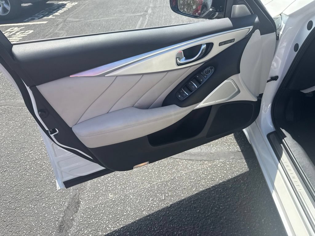 Used 2024 INFINITI Q50 Luxe RWD image 24