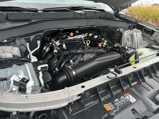 New 2025 Ford Explorer Active image 11
