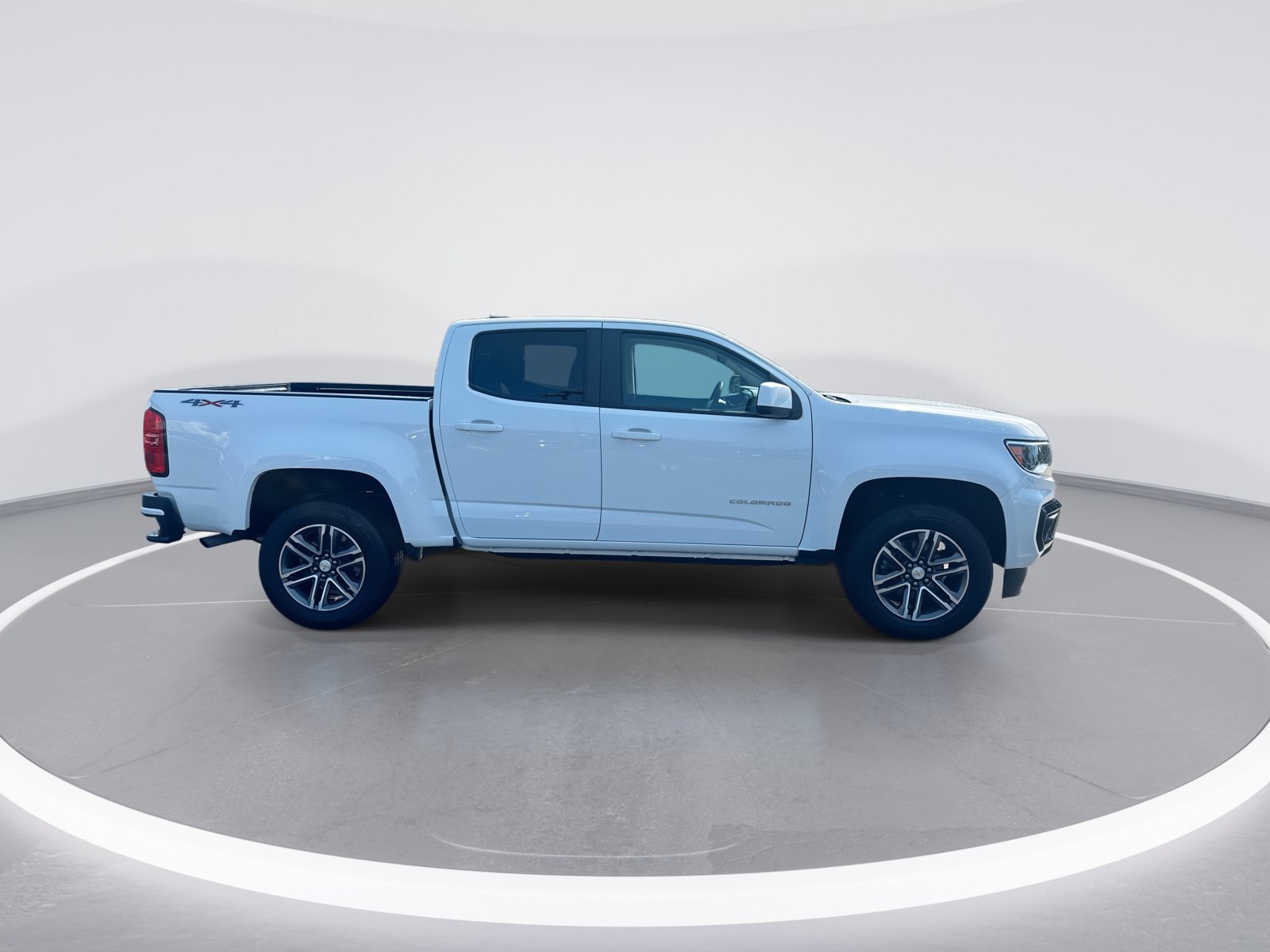 Used 2021 Chevrolet Colorado W/T w/ Custom Special Edition AWD/4WD image 10