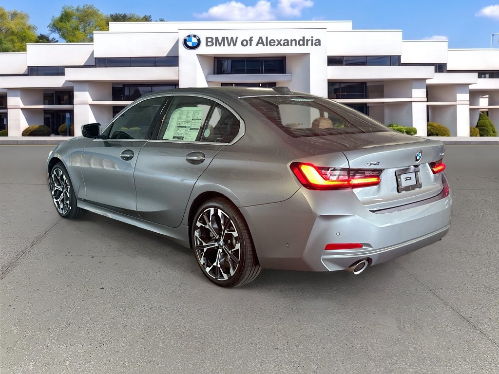 New 2026 BMW 330i xDrive Sedan w/ Premium Package AWD/4WD image 7