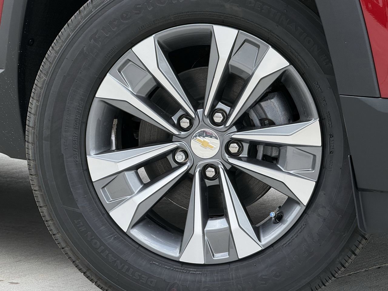 New 2026 Chevrolet Equinox LT w/ Safety and Technology Package image 9