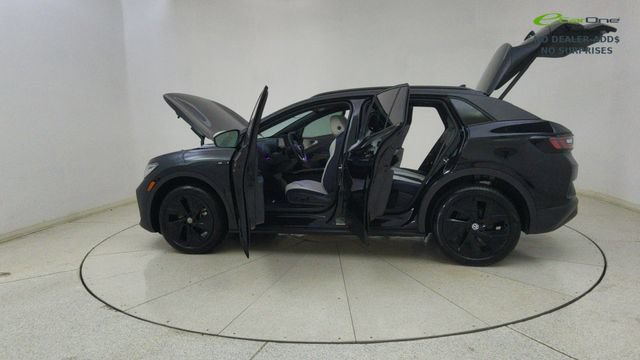 Used 2025 Volkswagen ID.4 Pro S w/ ID.4 Black Package AWD/4WD image 77
