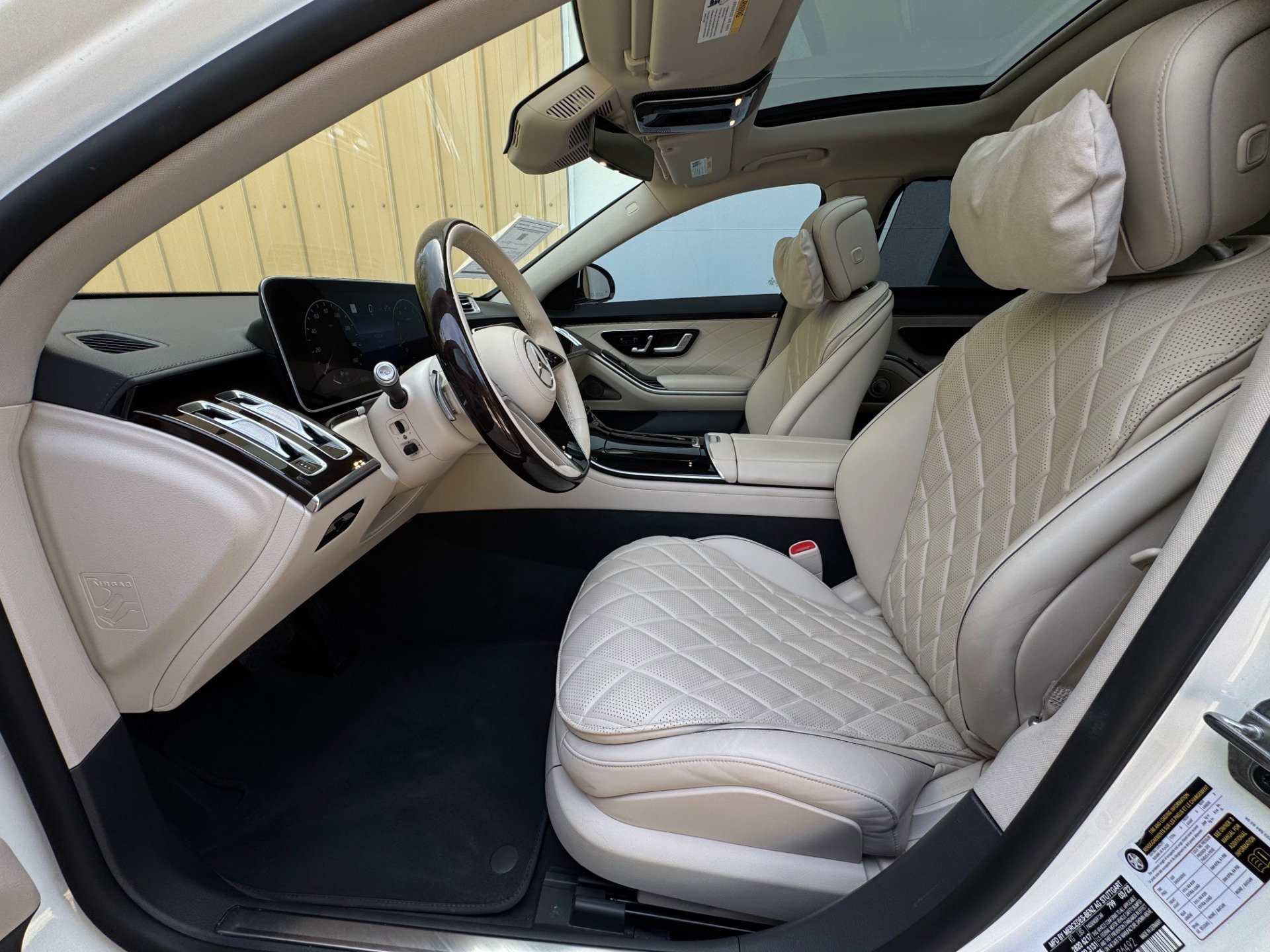 Used 2022 Mercedes-Benz S 580 4MATIC Sedan image 9