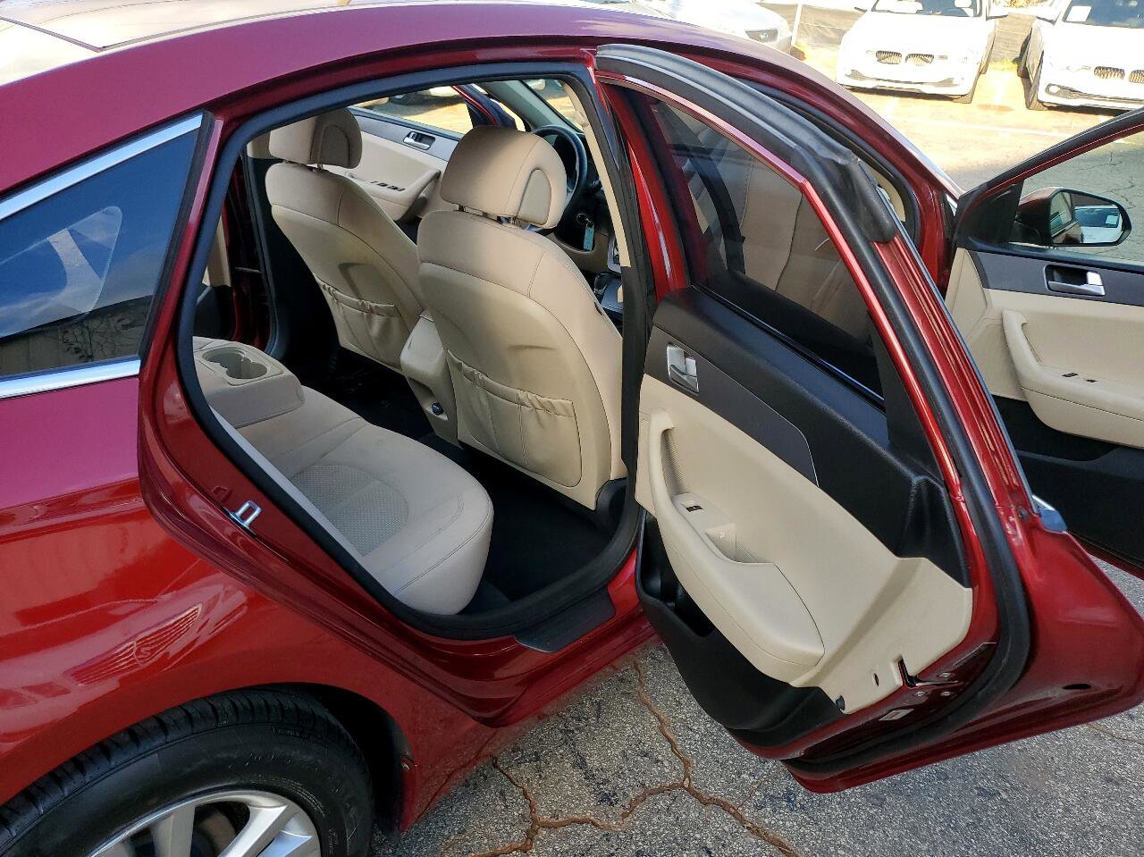 Used 2015 Hyundai Sonata SE image 31