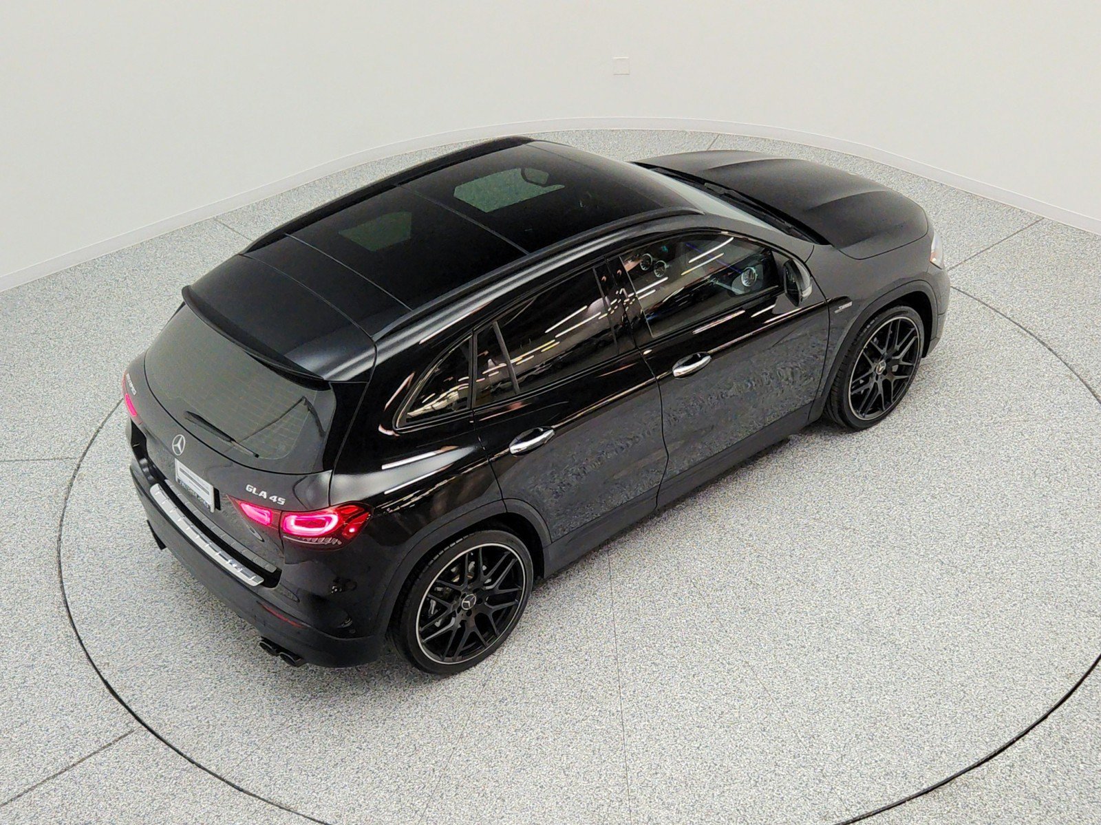 Used 2023 Mercedes-Benz GLA 45 AMG 4MATIC image 26