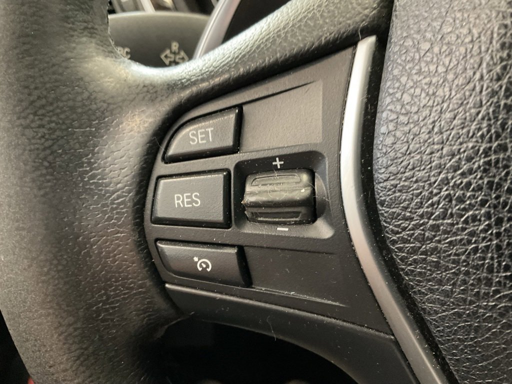 Used 2017 BMW 330i xDrive Wagon image 12