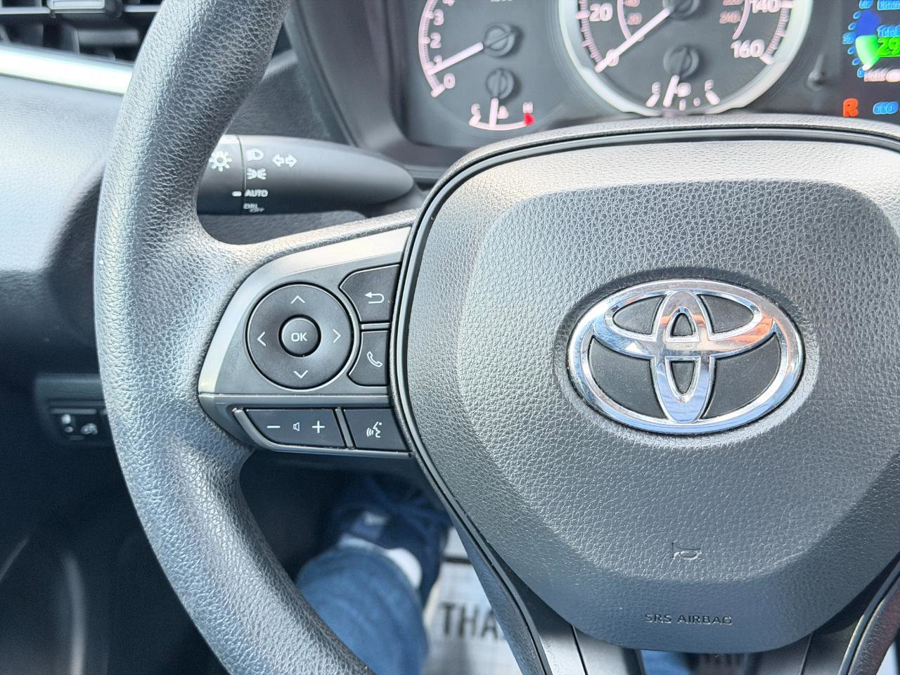 Used 2021 Toyota Corolla LE FWD image 49