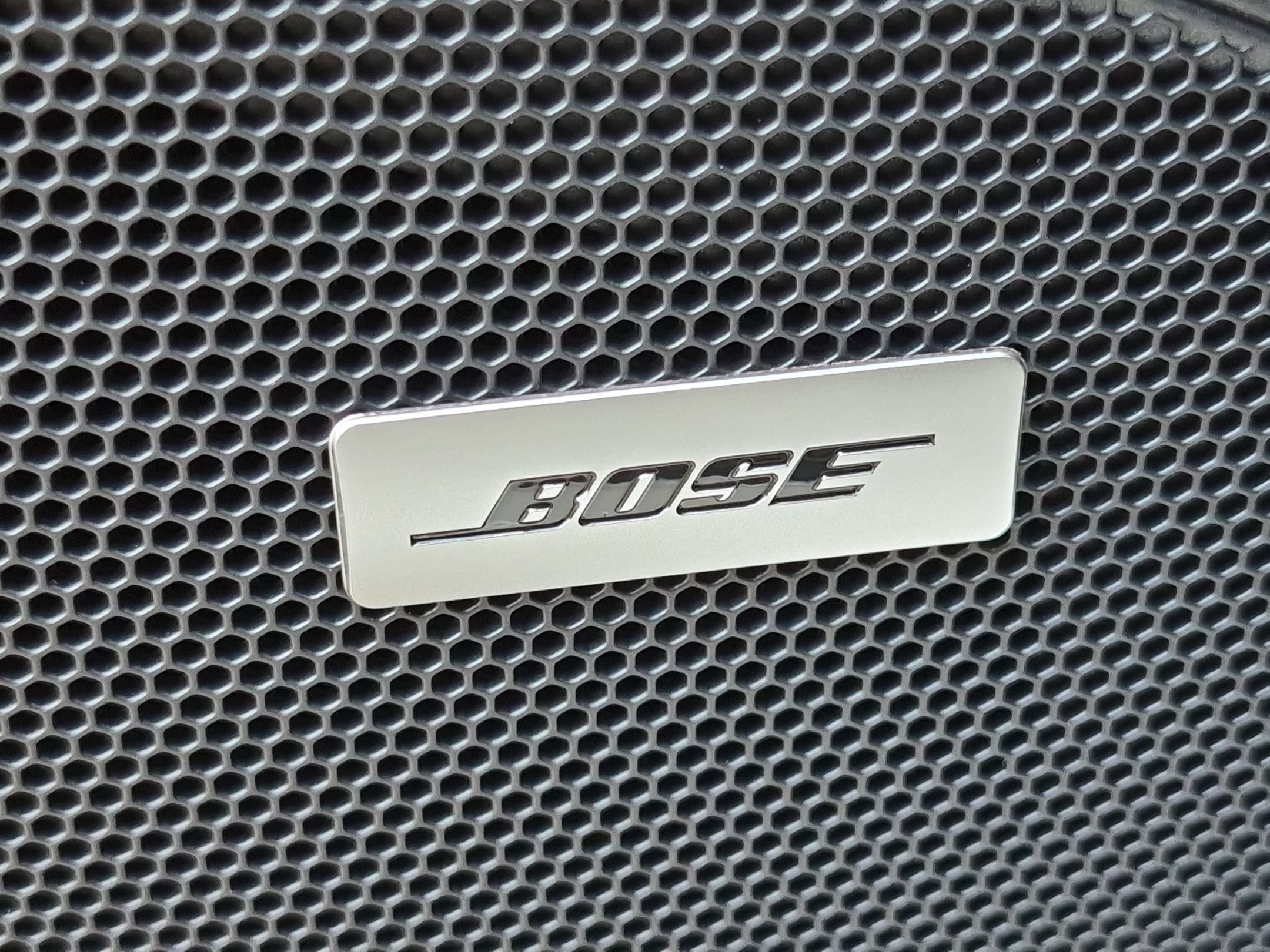 New 2026 Porsche Cayenne Coupe AWD/4WD image 25