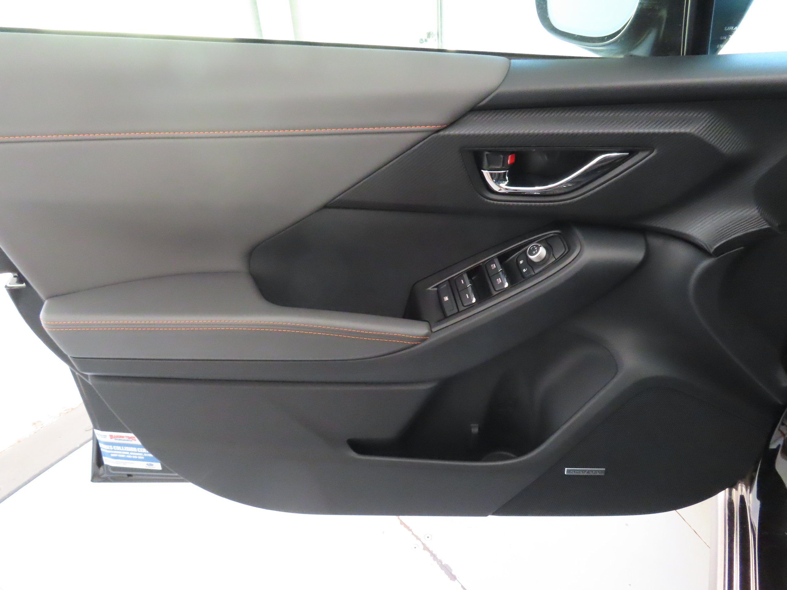 New 2026 Subaru Crosstrek 2.5i Limited w/ Crosstrek Mirror Package AWD/4WD image 9