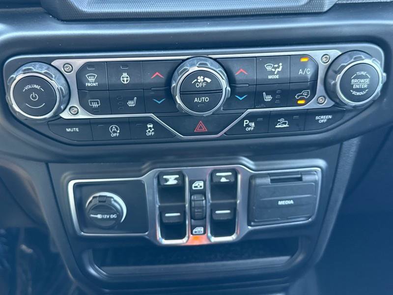 Used 2021 Jeep Gladiator Overland image 24