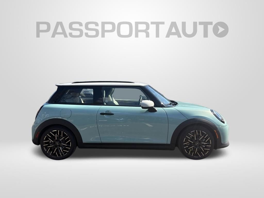 Used 2026 MINI Cooper S FWD image 5