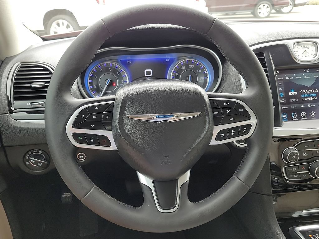Used 2023 Chrysler 300 Touring L w/ Safetytec Plus Group RWD image 24