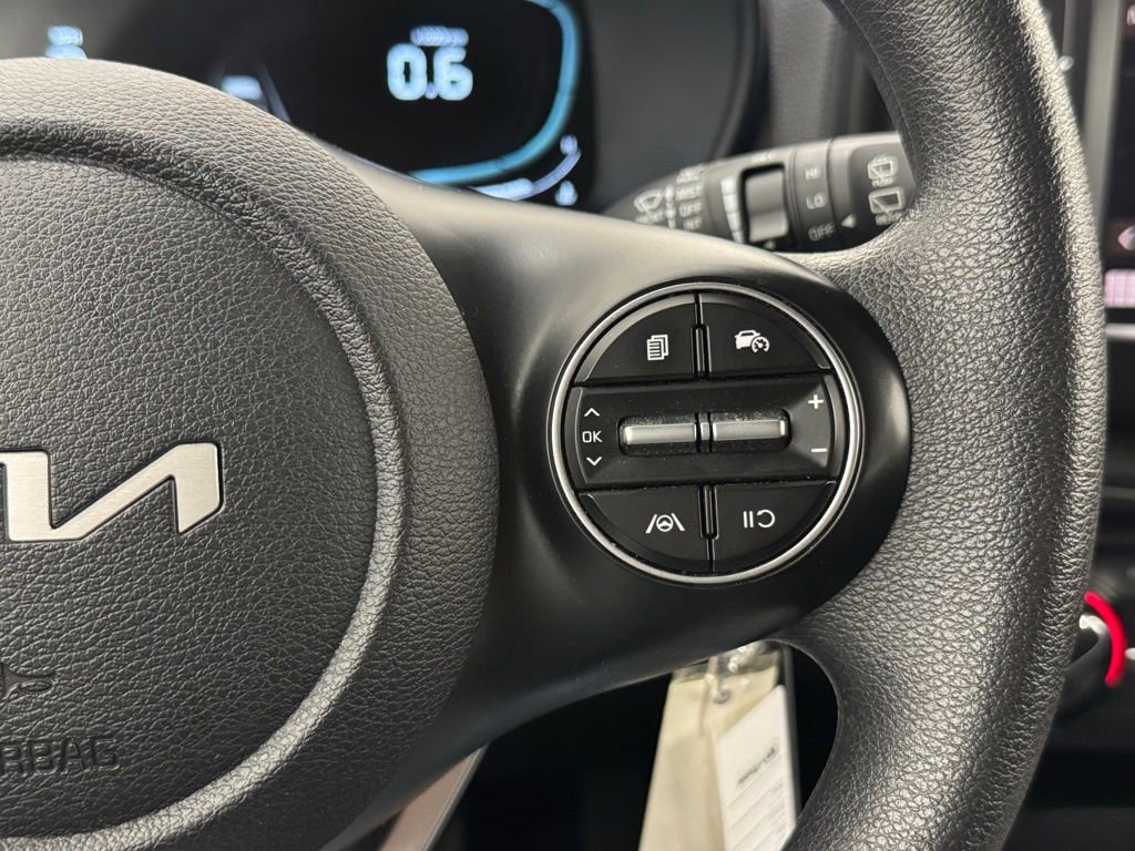 Used 2023 Kia Soul LX w/ Option Group 015 image 19