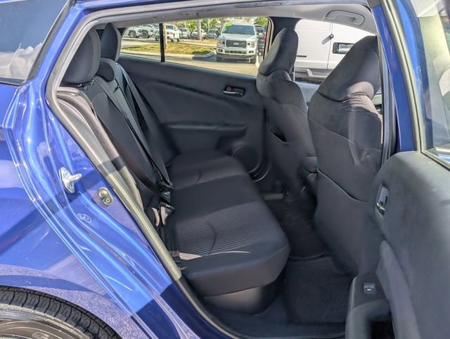 Used 2017 Toyota Prius Four image 19