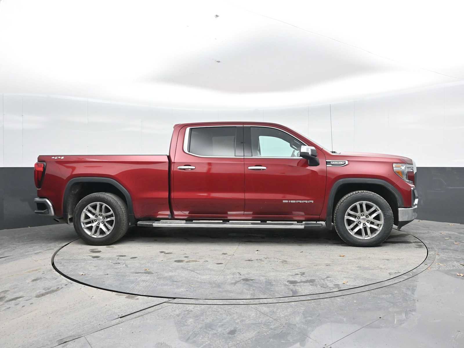 Used 2020 GMC Sierra 1500 SLT w/ SLT Premium Package image 9