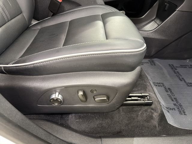 Used 2025 Buick Enclave Avenir w/ Super Cruise Package image 21