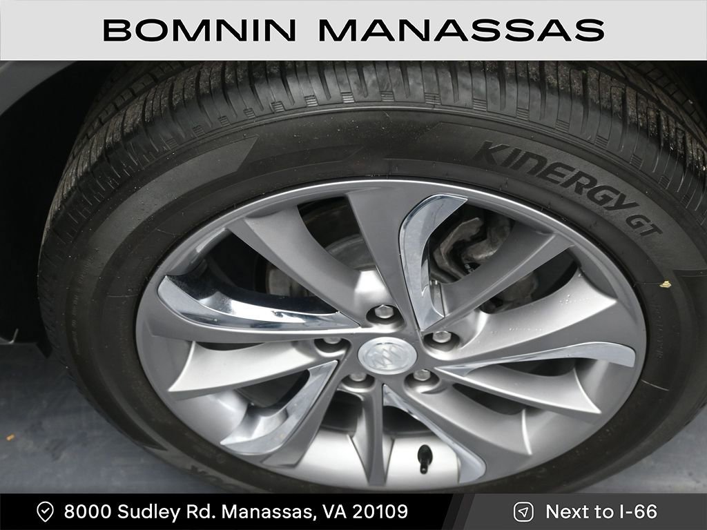 Used 2023 Buick Encore GX Essence w/ Experience Buick Package FWD image 19