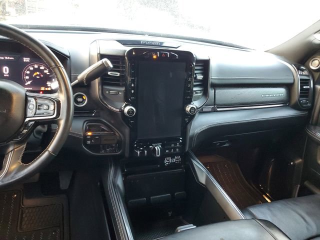 Used 2024 RAM 3500 Limited image 14