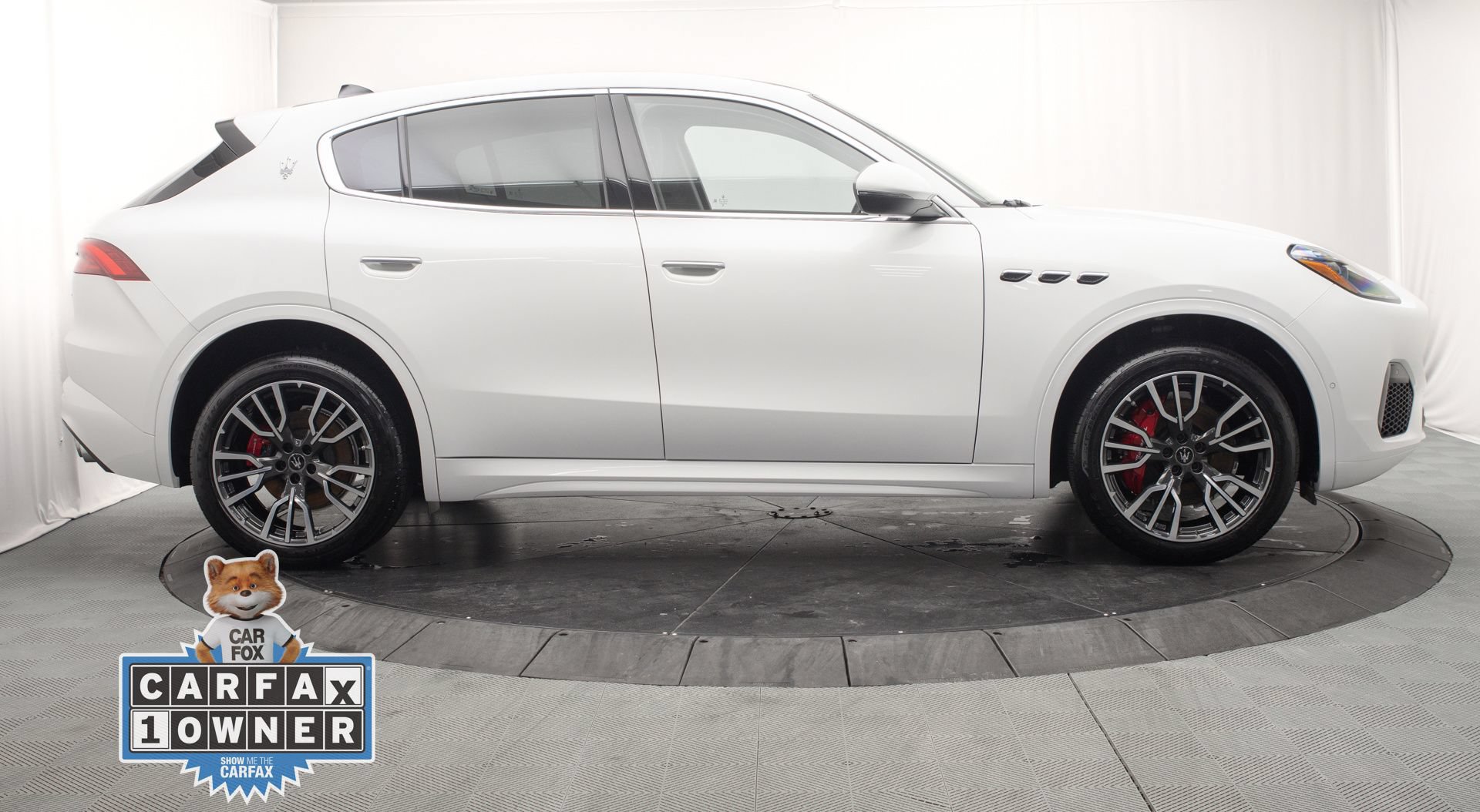 Used 2025 Maserati Grecale GT AWD/4WD image 2