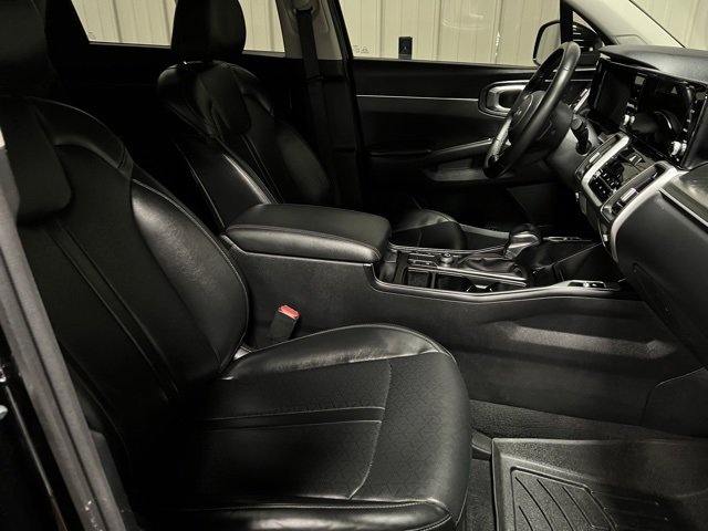 Used 2022 Kia Sorento S image 31
