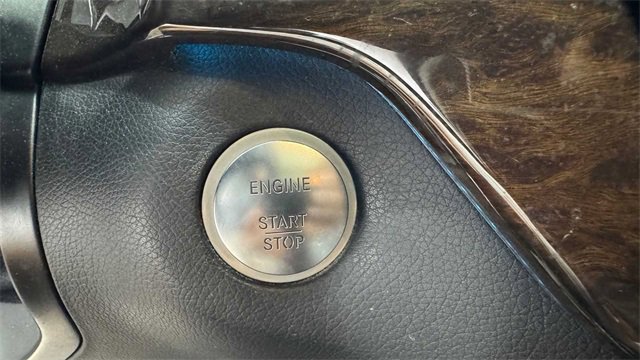 Used 2016 Mercedes-Benz GLE 350 w/ Premium Package image 22