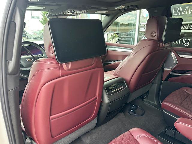 Used 2025 Cadillac Escalade Premium Luxury w/ Touring Package AWD/4WD image 22