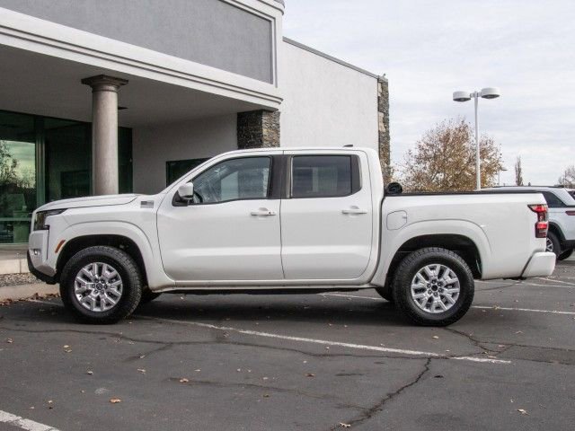 Used 2022 Nissan Frontier SV image 4