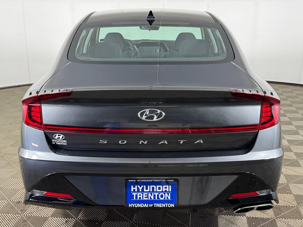 Certified 2023 Hyundai Sonata SEL FWD image 12