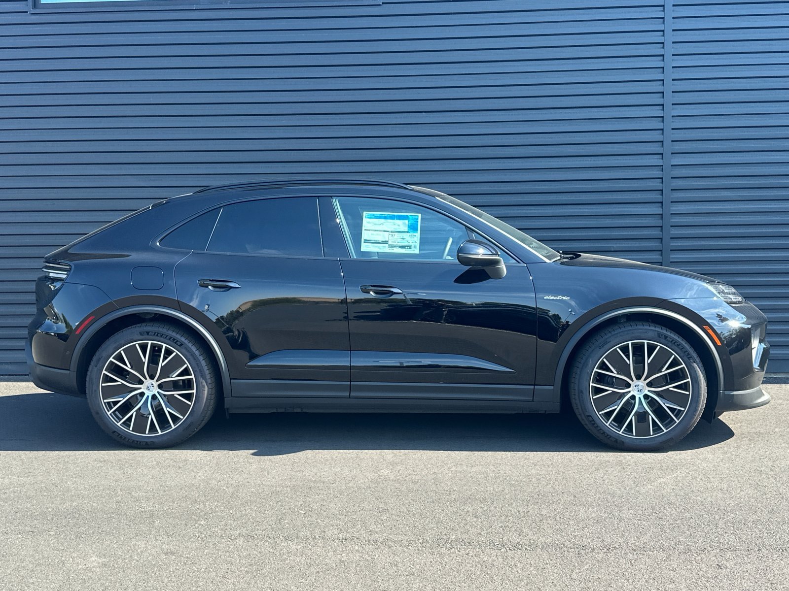 New 2026 Porsche Macan Electric RWD image 9