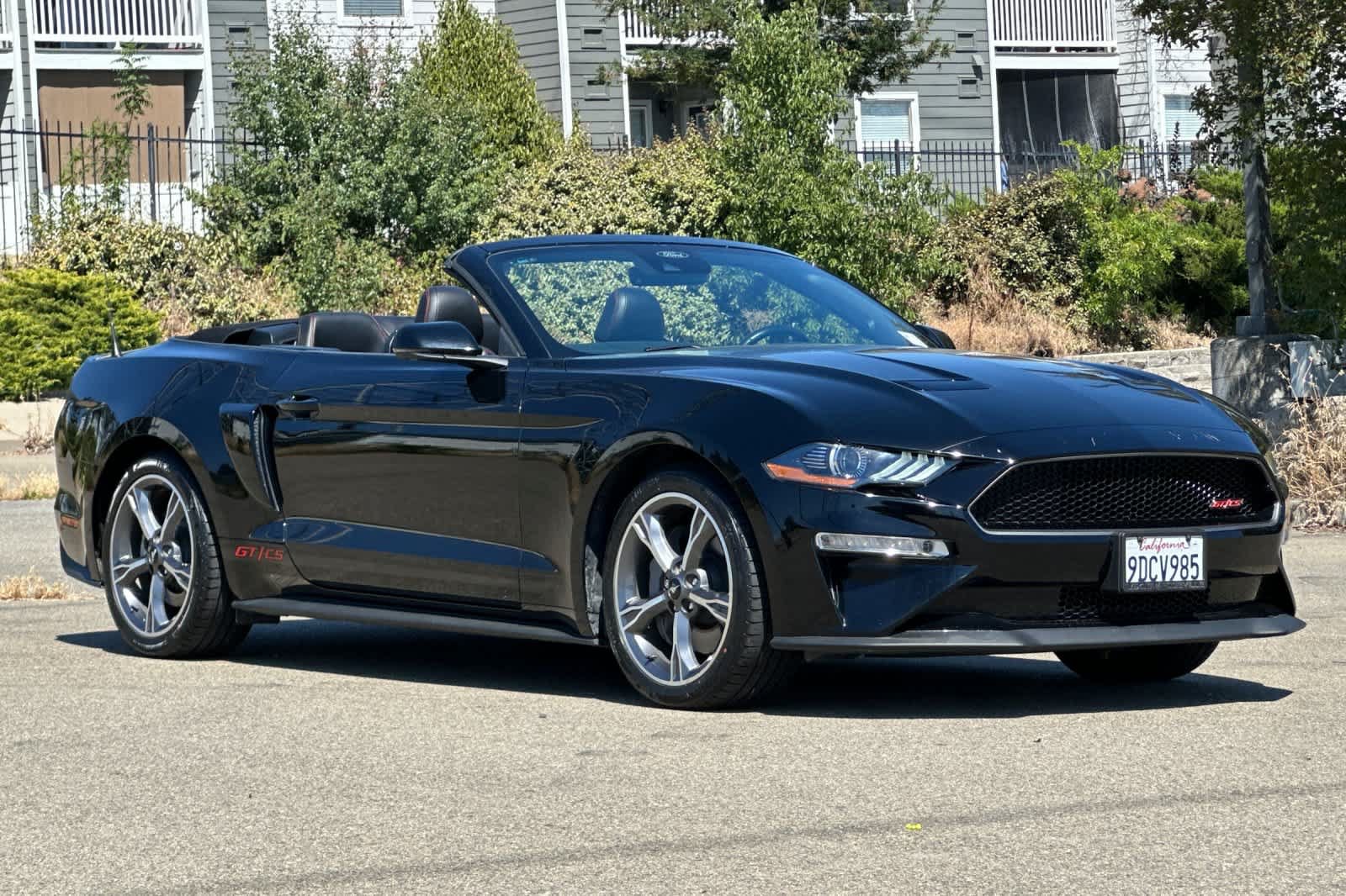 Used 2022 Ford Mustang GT Premium w/ Equipment Group 401A RWD image 9