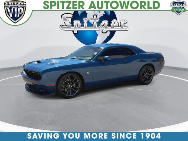 Used 2021 Dodge Challenger R/T Scat Pack w/ Scat Pack Stripe RWD image 4