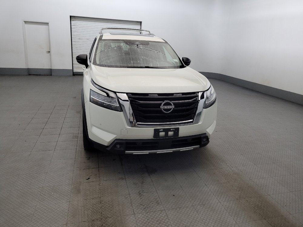 Used 2022 Nissan Pathfinder SL w/ SL Premium Package AWD/4WD image 14