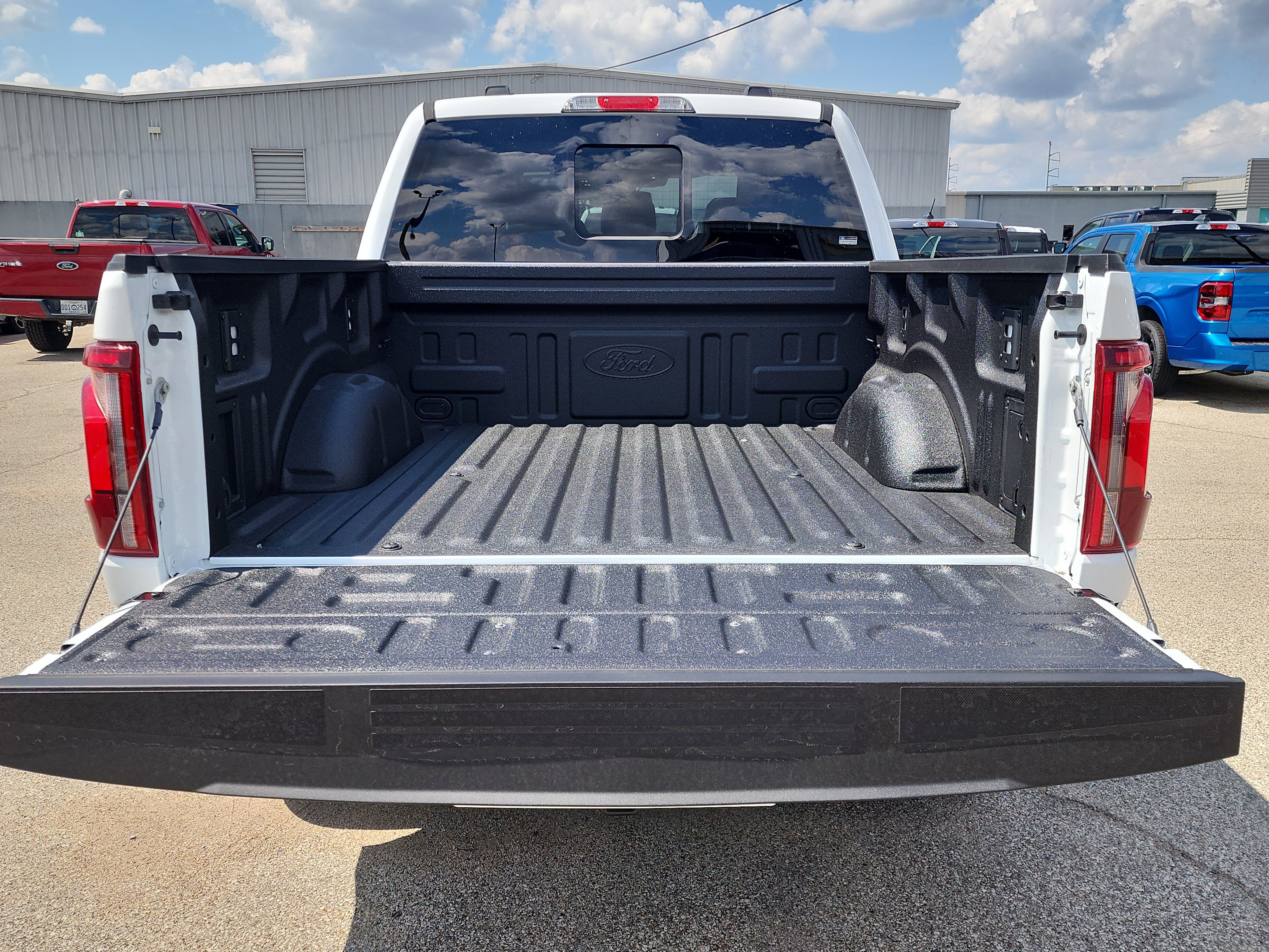 New 2025 Ford F150 Lariat image 4