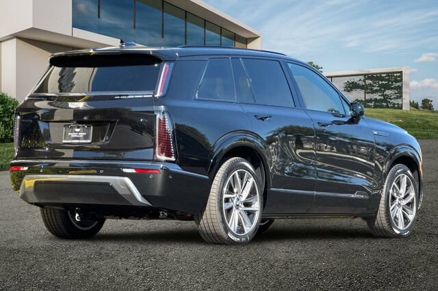 New 2027 Cadillac Vistiq Luxury w/ LPO, Floor Liner Package AWD/4WD image 4