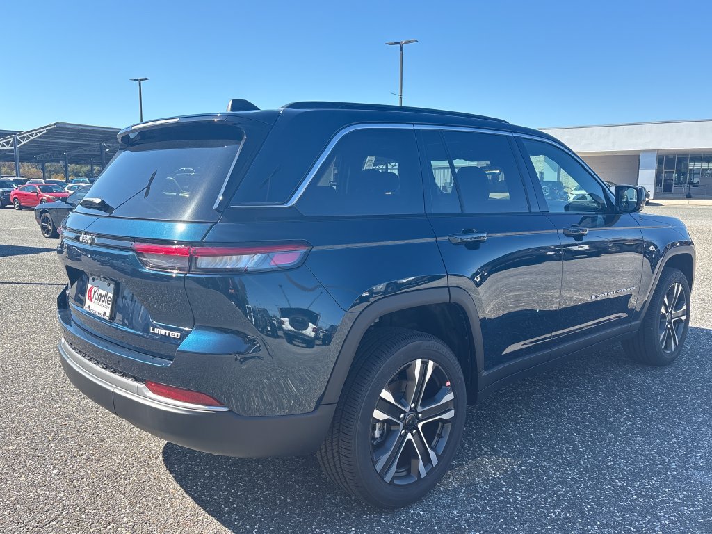 New 2027 Jeep Grand Cherokee Limited AWD/4WD image 27