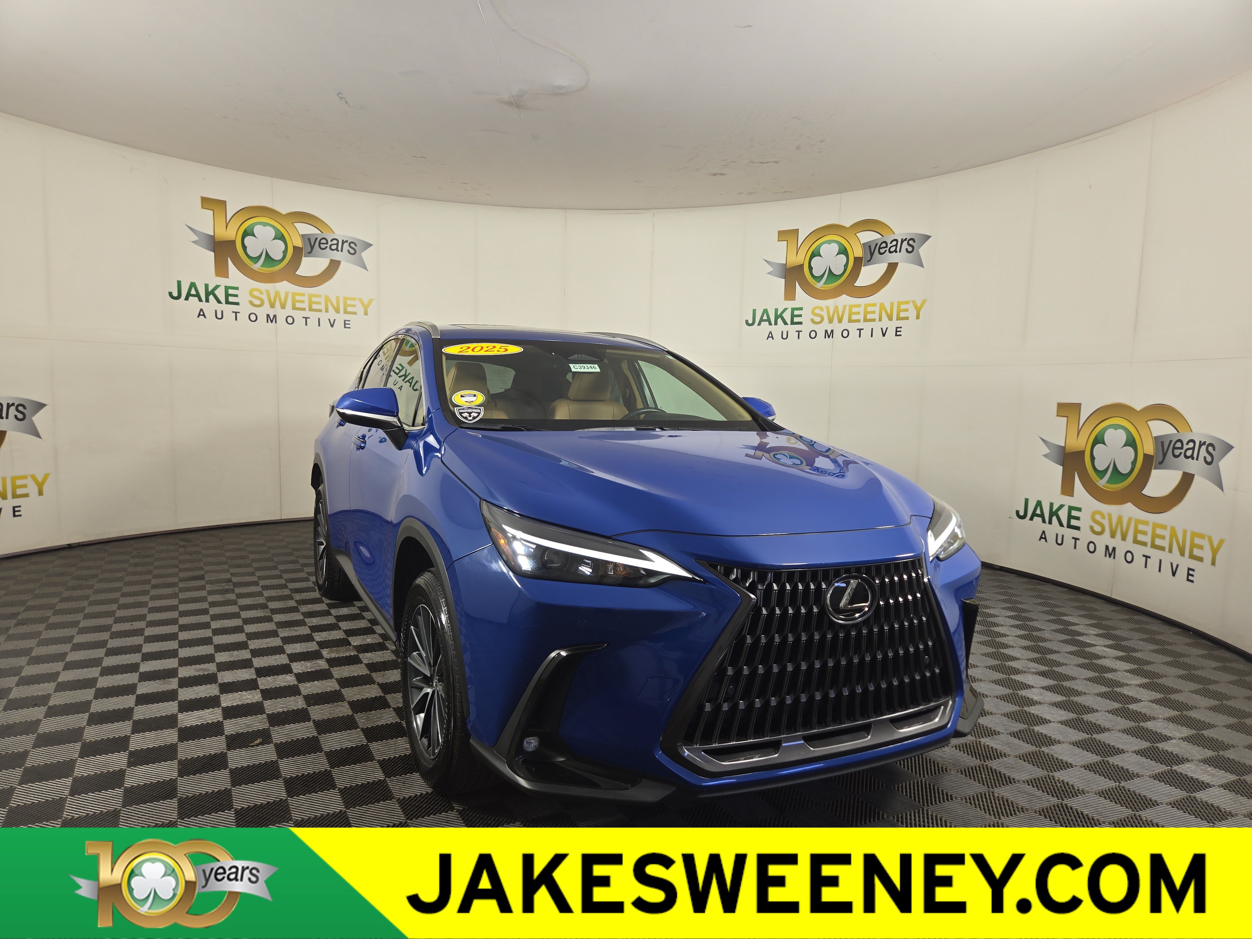 Used 2025 Lexus NX 350h AWD video 1