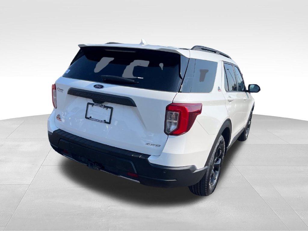 Used 2024 Ford Explorer Timberline w/ Timberline Technology Package AWD/4WD image 6