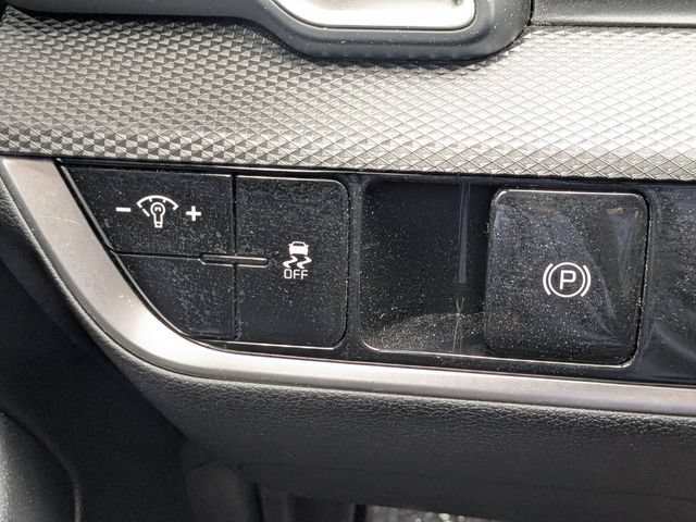 Certified 2024 Kia Sportage LX FWD image 15