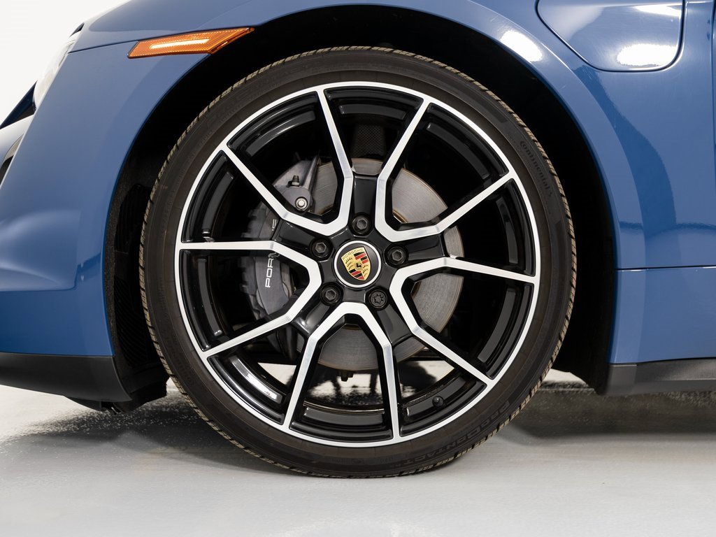 Certified 2023 Porsche Taycan image 14