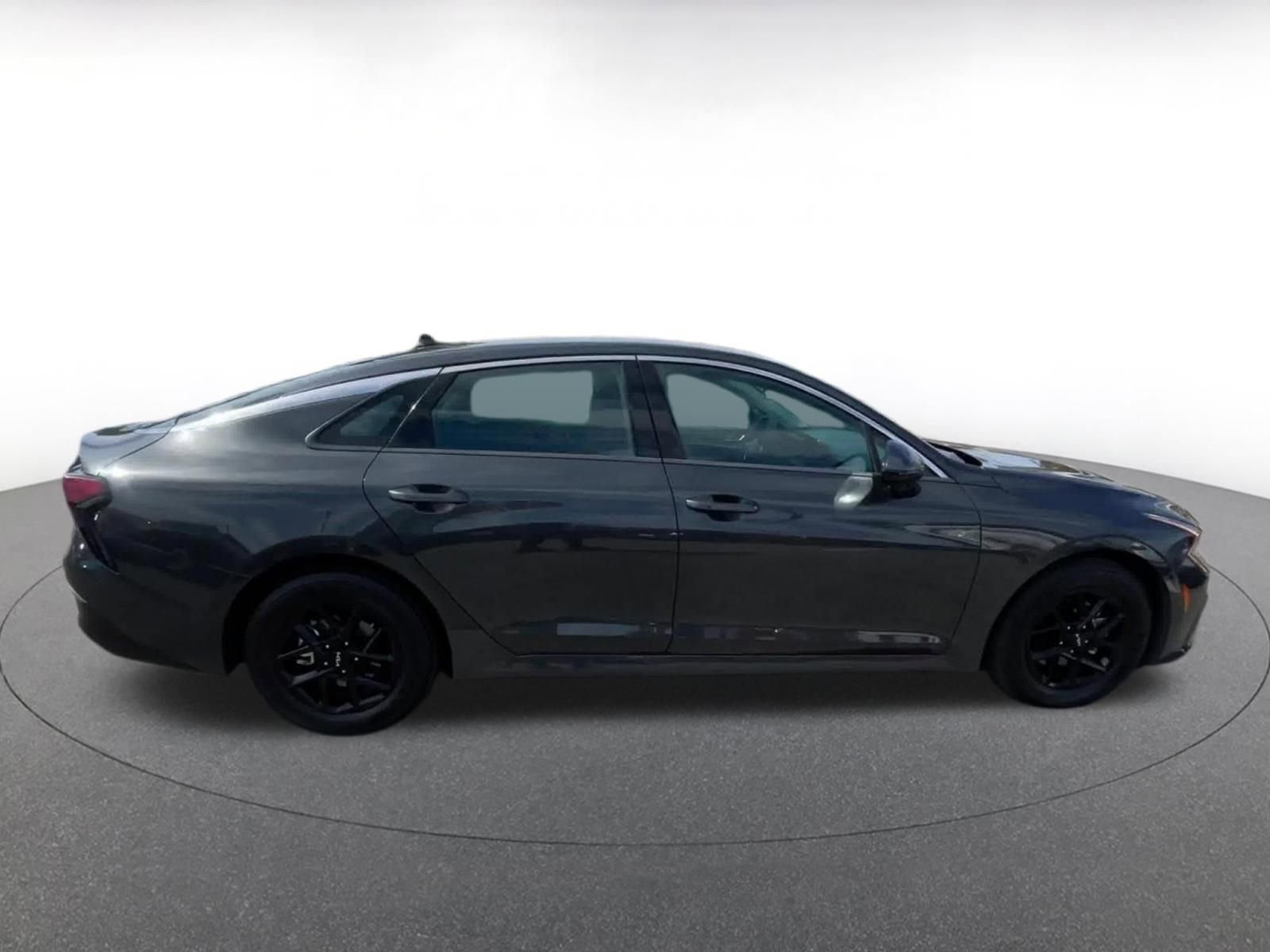 Used 2025 Kia K5 LXS FWD image 16