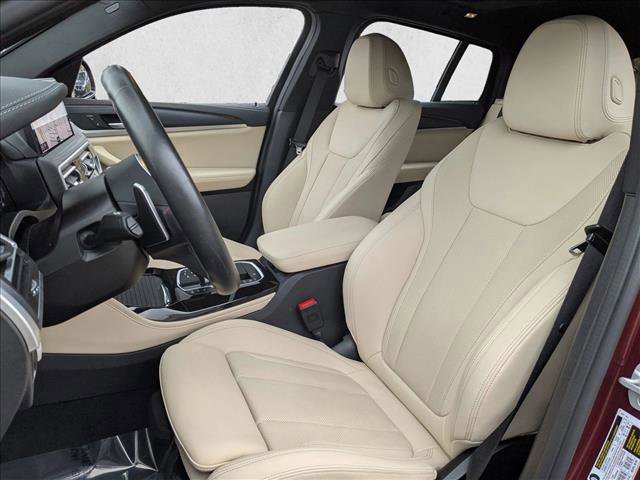 Certified 2025 BMW X4 M40i w/ Premium Package image 17