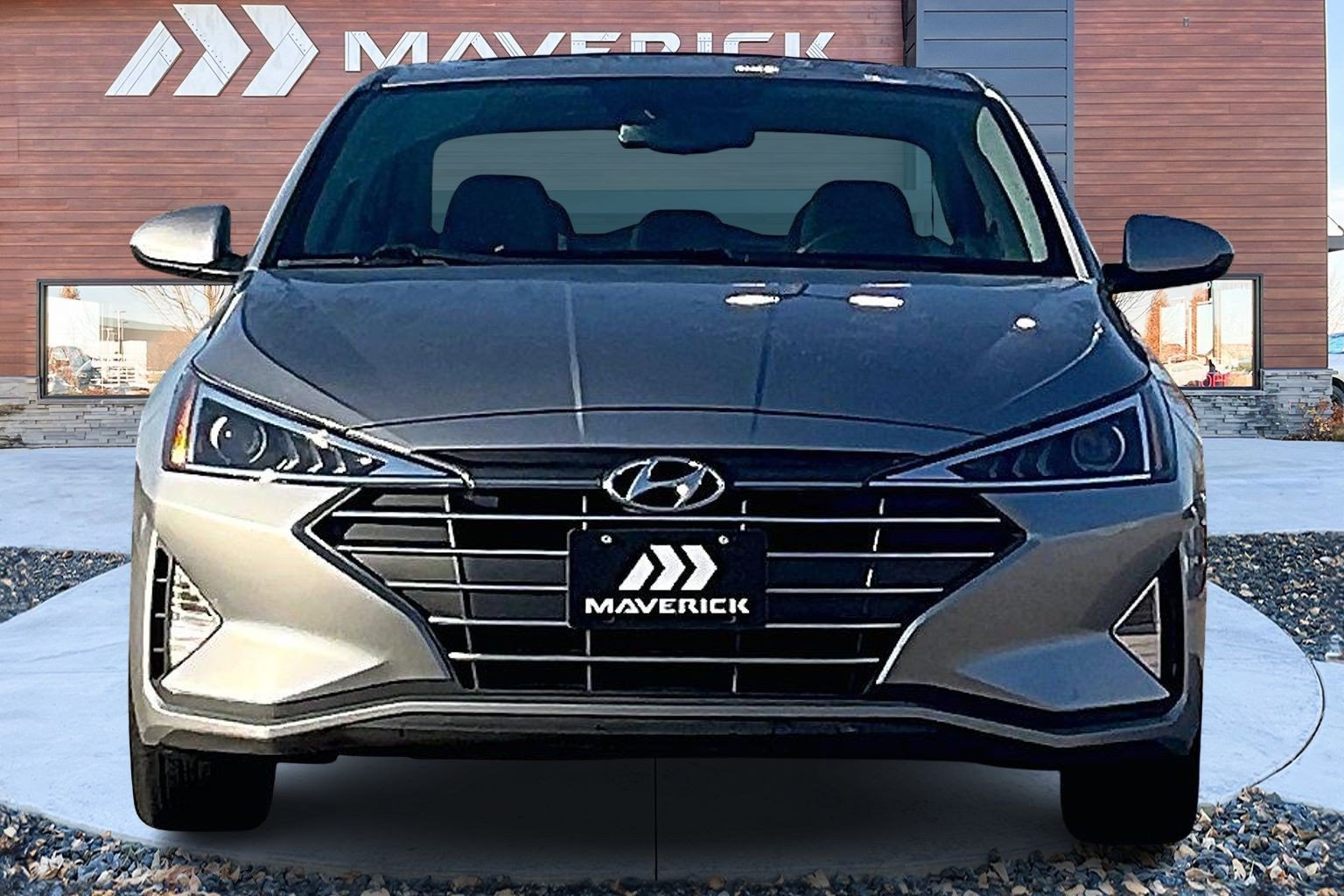 Used 2020 Hyundai Elantra Value Edition w/ Cargo Package (C1) image 2