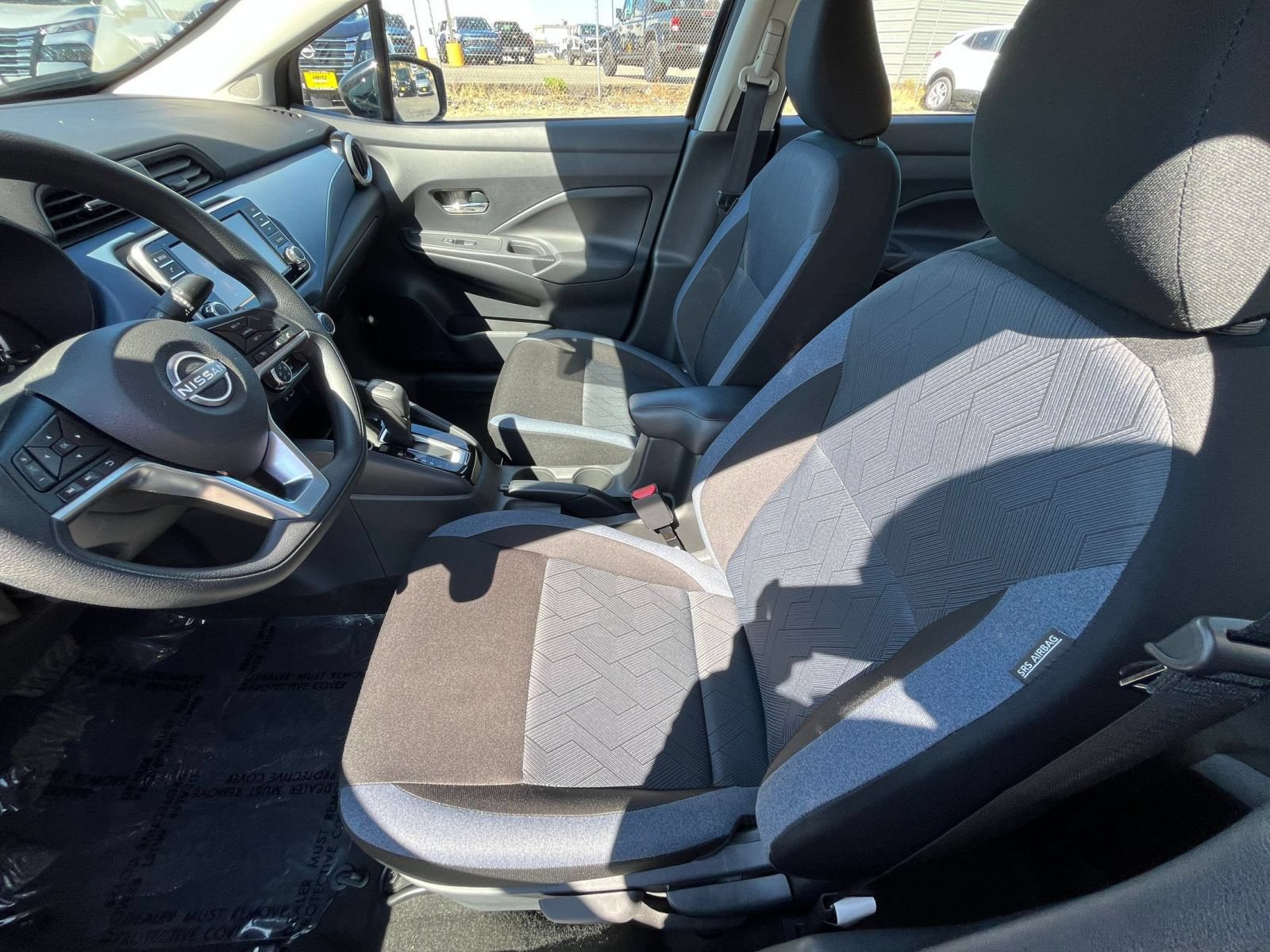 Used 2025 Nissan Versa SV FWD image 22