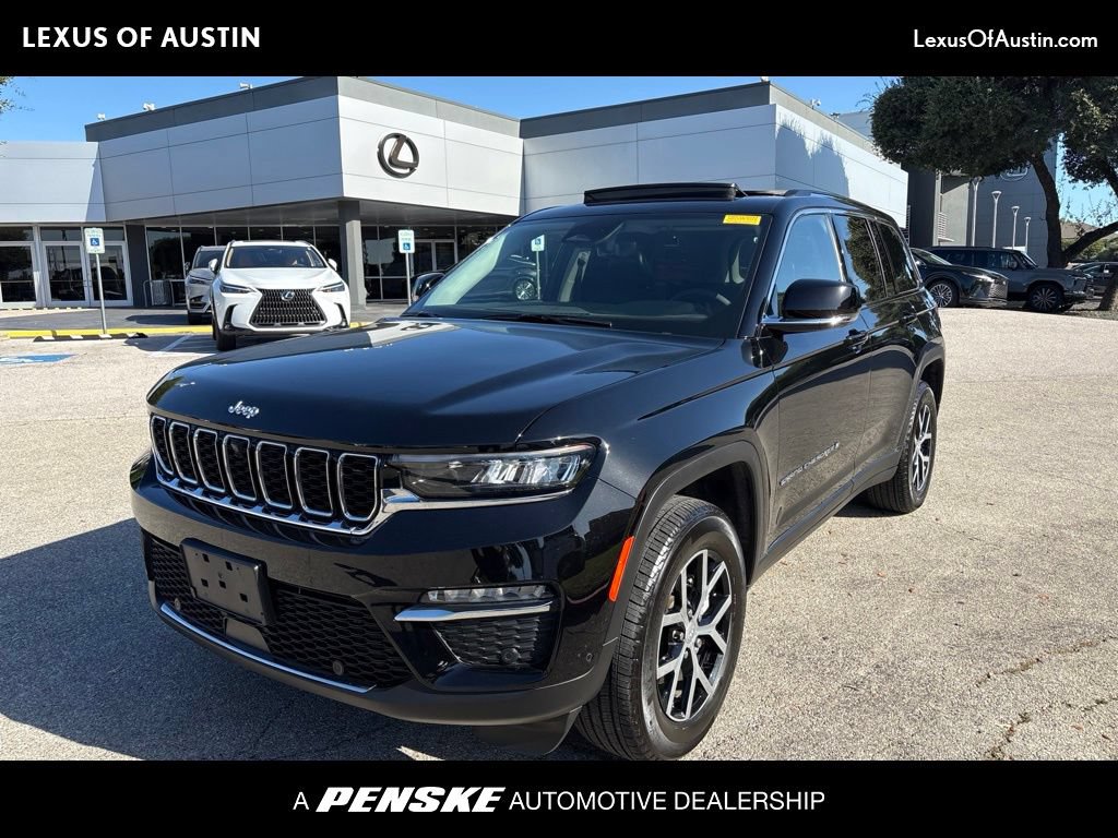 Used 2023 Jeep Grand Cherokee Limited w/ Luxury Tech Group II AWD/4WD image 1